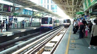 Bangkok sets deadline for installation of lifts at BTS Skytrain ...