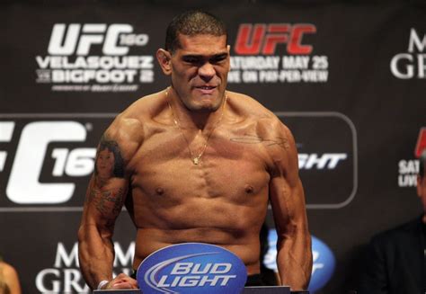 antonio-silva-ufc-160-weigh-ins | MMA Junkie