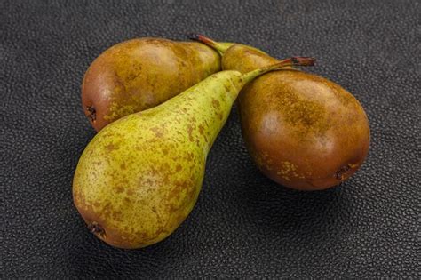 Premium Photo Green Ripe Pear