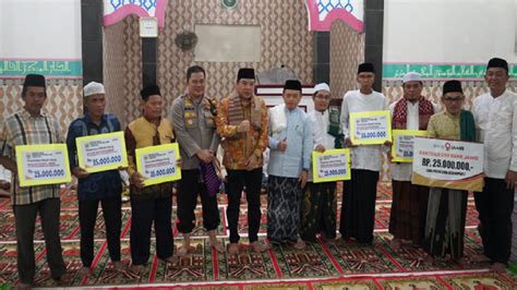 Safari Ramadan Malam Ke 8 Gubernur Jambi Al Haris Singgah Di Masjid