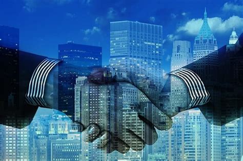 uaes financial regulators organize event  fintech  crypto assets