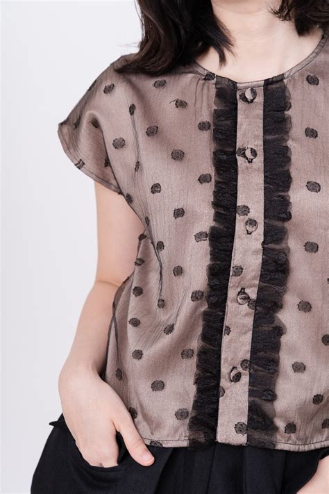 Jolie Clothing