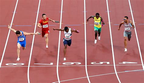 Infartante Definición Italia Le Ganó Por Una Cabeza La Posta 4x100 A