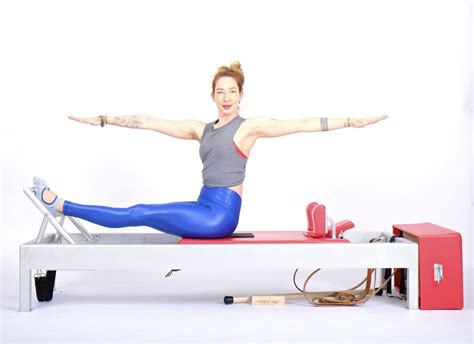 Stomach Massage Twist On The Reformer Online Pilates Classes