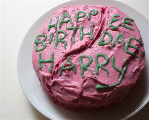 La recette du gâteau danniversaire qu Hagrid offre à Harry Potter