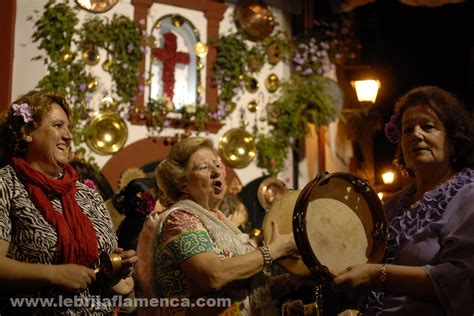 La Presentaci N De Las Corraleras Callejeras Se Convierte En Un Canto A