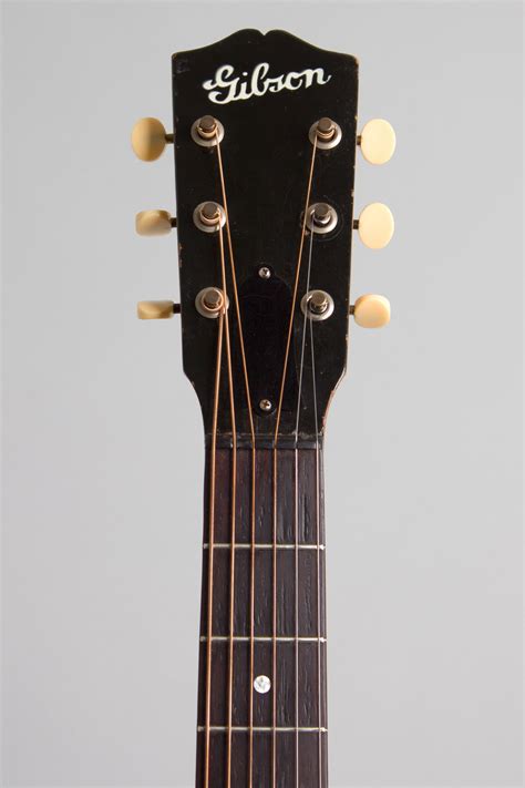 Gibson J 35 Flat Top Acoustic Guitar 1941 Retrofret