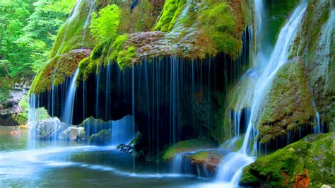 Waterfall Laptop Wallpapers 4k Hd Waterfall Laptop Backgrounds On Wallpaperbat