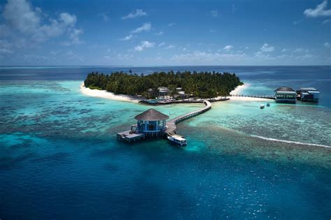 Raffles Maldives Meradhoo Resort Maldivesguide