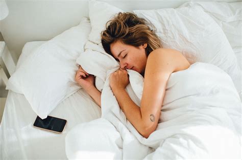 How to masturbate, plus the 5 most common (false) myths | Marie Claire UK