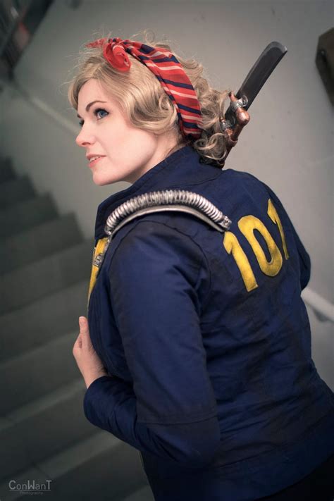 Chrix Design: Fallout Vault Dweller cosplay