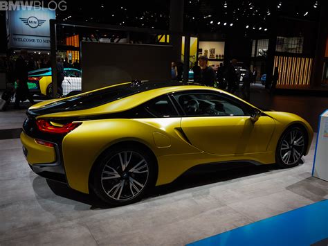 The Stunning BMW I8 Protonic Frozen Yellow Edition Shines In Frankfurt