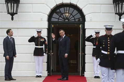 Duda I Tusk W Bia Ym Domu Super Express Wiadomo Ci Polityka Sport