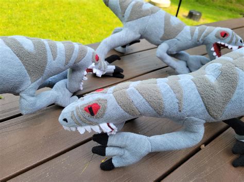 Jurassic World Dominion Atrociraptor Ghost Plush by Tylosaur02 on DeviantArt