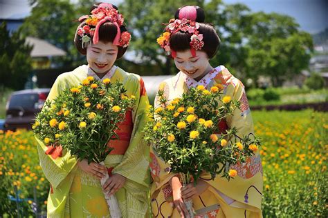 白鷹町 紅花まつり 山形舞子撮影会 Koubouのホームページ