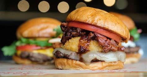 7 Burger Spots In The Albany Area To Satisfy Your Cravings