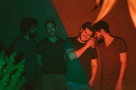 Dingo Bells lança vinil de “Todo mundo vai mudar” na Célula – Rifferama