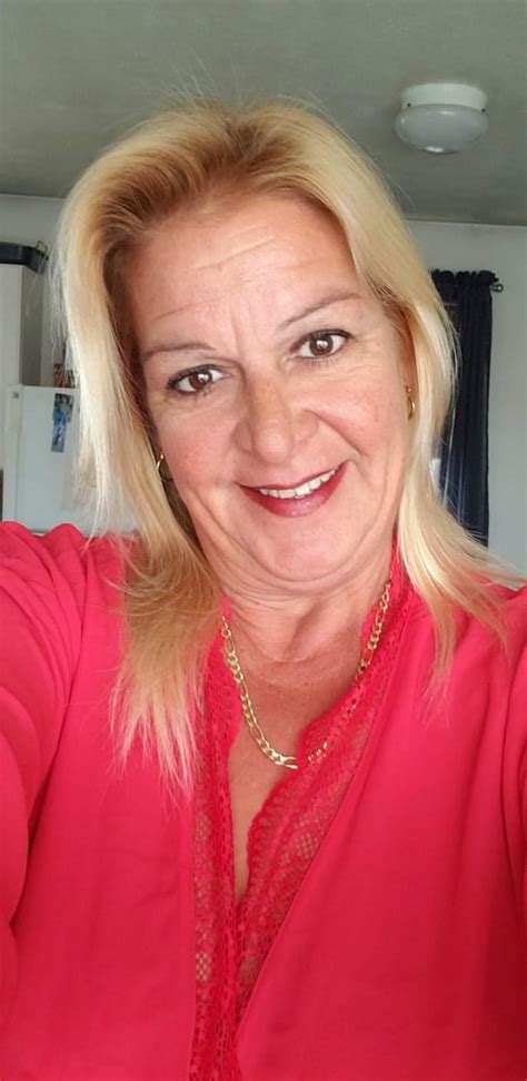 Red Hot Tessa Pics XHamster