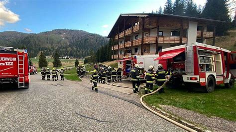 Wohnung zerstört Passant entdeckte Brand in Ferienwohnhaus auf der