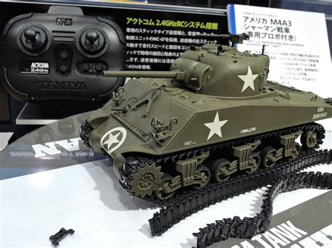 タミヤ on Twitter タミヤ新製品1 35RC アメリカ M4A3シャーマン戦車 専用プロポ付き 2022年9月10日 土