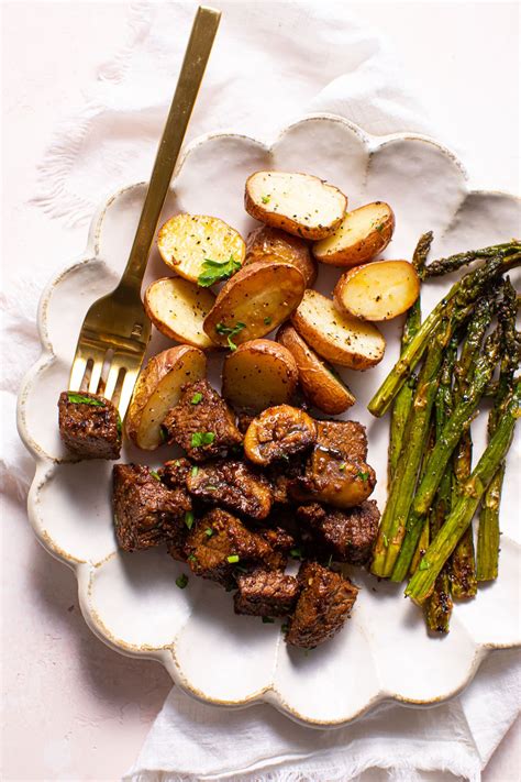 Steak Tips With Roasted Potatoes And Asparagus Butter Be Ready