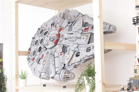 Save $150 on LEGO Star Wars 75192 Millennium Falcon