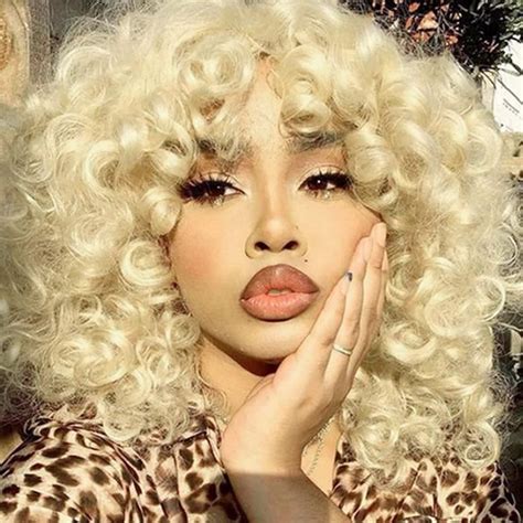 Perruque Afro Femme Naturelle Courte Avec Frange Perruque De Cheveux Bouclés Couleur Blonde