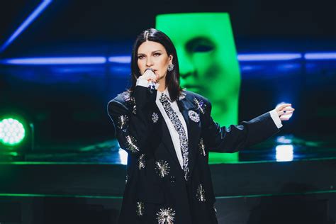 LAURA PAUSINI WORLD TOUR WINTER 2024 NUOVE DATE ITALIANE PER