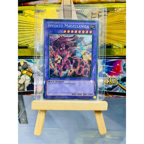 Dưa Hấu Yugioh Lá Bài Thẻ Bài Invoked Magellanica Secret Rare Tặng Bọc Bài Nhựa Bảo Quản