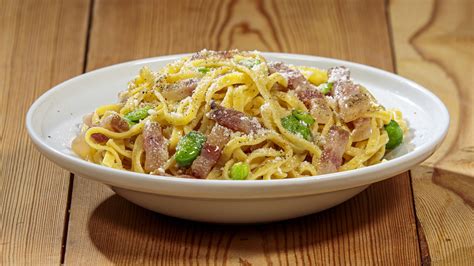 Tagliolini Fave E Guanciale Ricette Casa Pappagallo