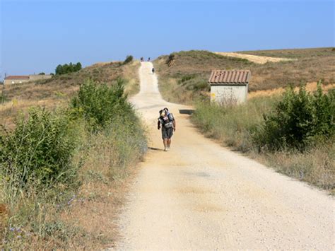 Camino De Santiago French Way Part Sahagun To Leon Inn To Inn