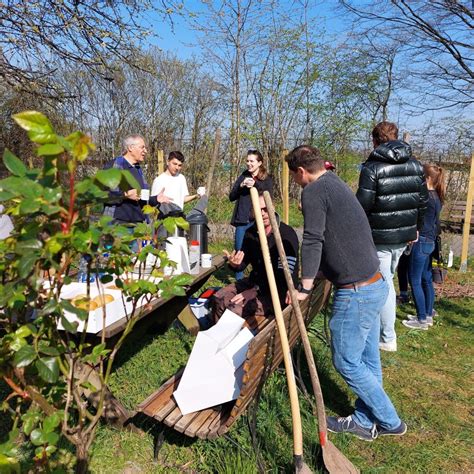 Pflanz Tag Im Obdach Garten Obdach E V Heidelberg Hilfe F R