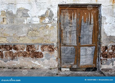 The Old Door Stock Photo Image Of Wooden Wood Sicilia 105591882