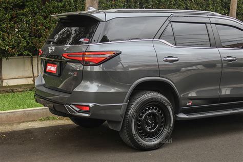 Permaisuri Rotiform Mono Stl With Toyota Fortuner