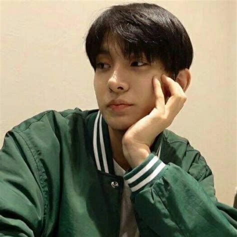 Pin By Wonie On Sev En Boyfriend Pictures Hot Korean Guys Crazy Cats