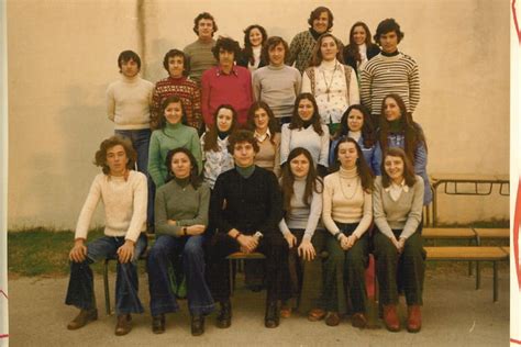 Photo de classe 3 ème de 1975 Collège Maryse Bastié Copains d avant