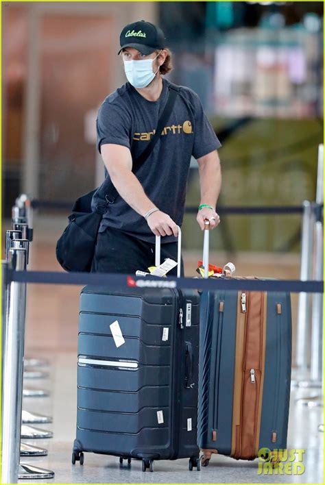 Sex Life Star Adam Demos Spotted In Sydney After Finishing His Quarantine Photo 4597318