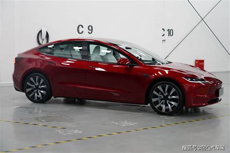 上新了河南！郑州第一辆特斯拉model3焕新版正式交付搜狐汽车搜狐网