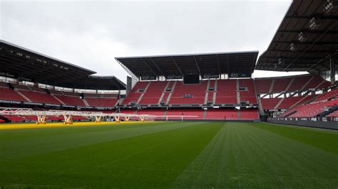 Un célèbre joueur de football français placé en garde à vue après la