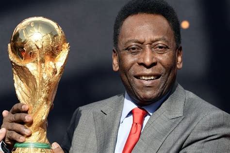 Pele Pesepakbola Pemenang Piala Dunia Tiga Kali Legendaris Brasil