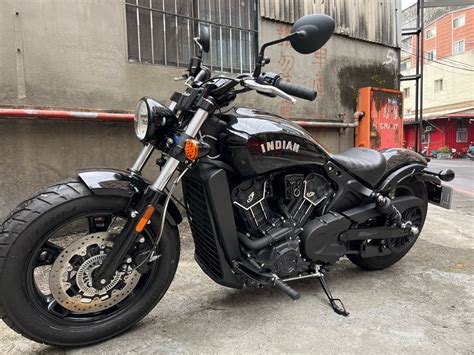 Indian Scout Sixty Bobber 機車 重機在旋轉拍賣