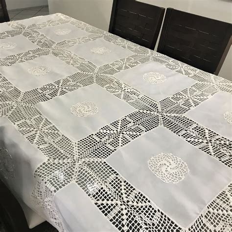 Toalha de mesa branca bordada em crochê 3mtr DR11 Elo7