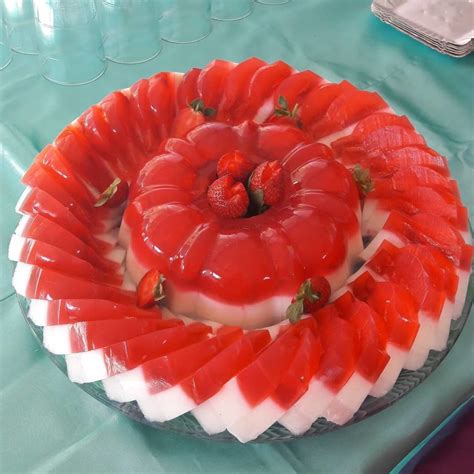 Kue Merah Putih Homecare