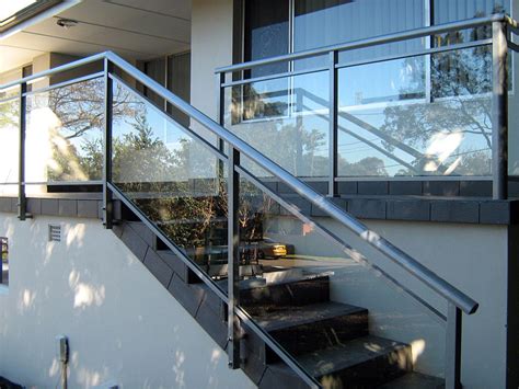 NS7 - Aluminium & Glass - North Side Railings