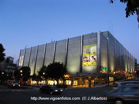 PHOTOS OF VIGO AT NIGHT - VIGO BAY. GALICIA. VISIT SPAIN. TOURISM IMAGES - P9