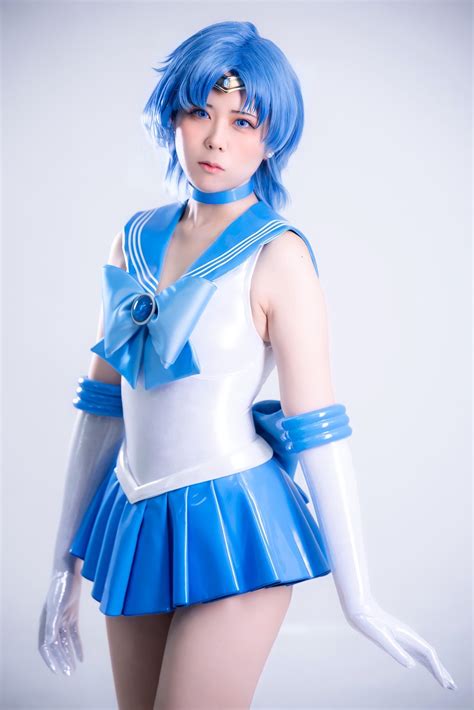 Hot Cosplay Cosplay Girls Sailor Moon Cosplay Sailor Mercury Cosplay Characters Cool