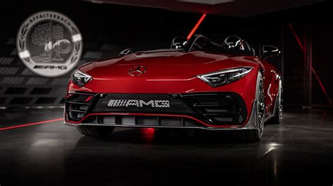 Concept Mercedes AMG PureSpeed Expressives Konzeptfahrzeug Gibt