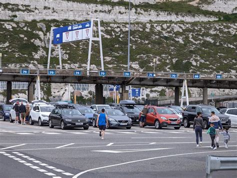 Wielka Brytania wprowadza ogromne zmiany dla podróżnych bham pl