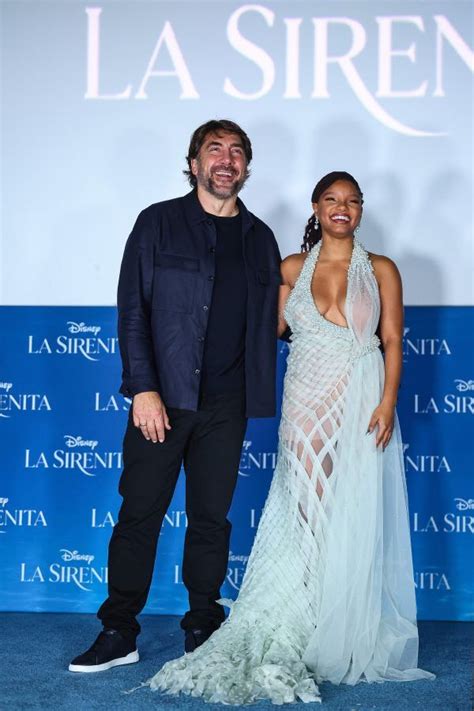 Halle Bailey And Javier Bardem At 'The Little Mermaid' Mexico City ...