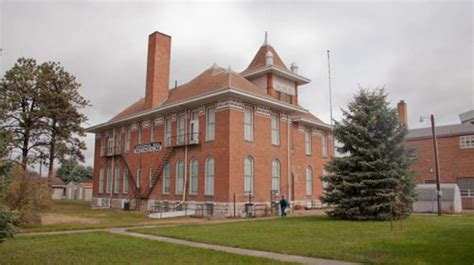 10 Of The Most Haunted Places In Nebraska